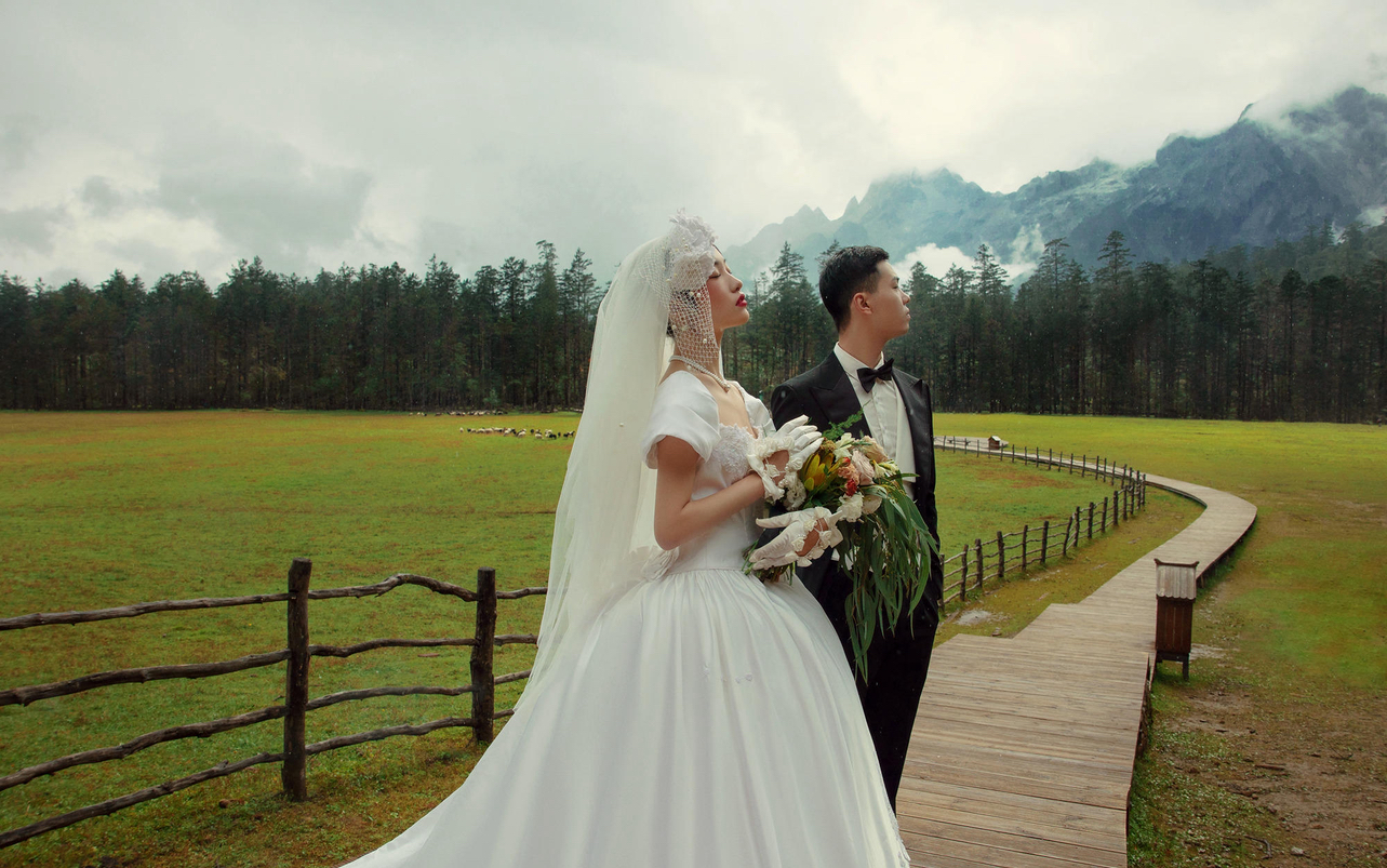 《丽江站》旅拍婚纱照 婚纱照旅拍 