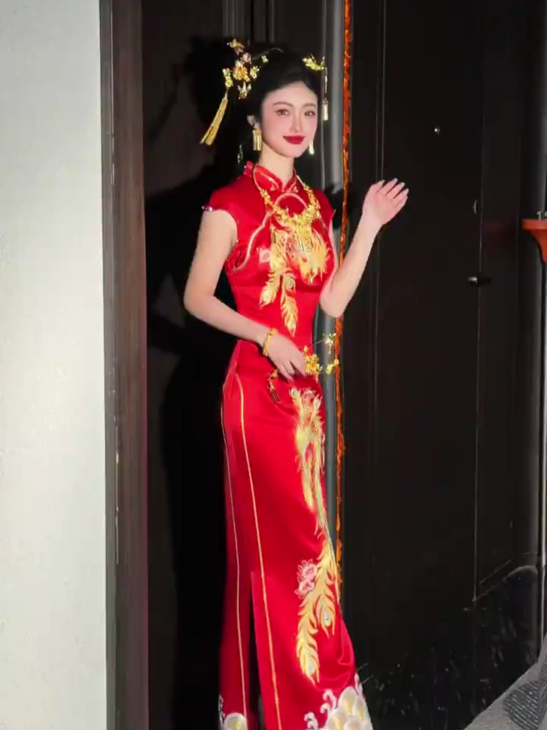 敬酒服