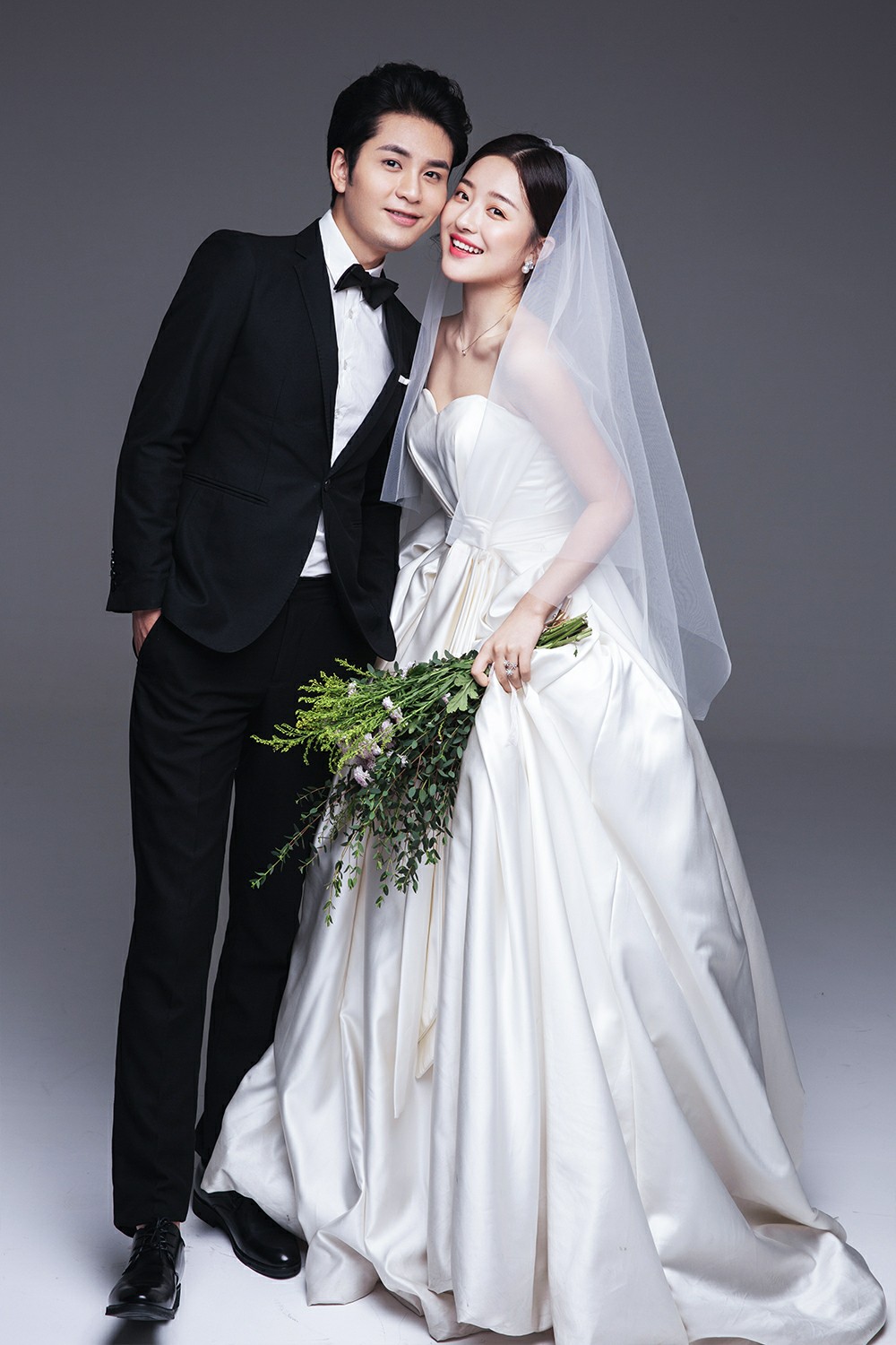 乐从婚纱_动漫婚纱情侣头像