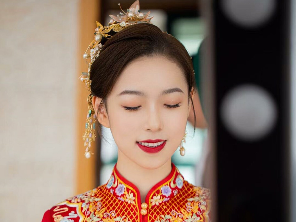 汕头/深圳 新娘全天跟妆 「中式+复古+西式」