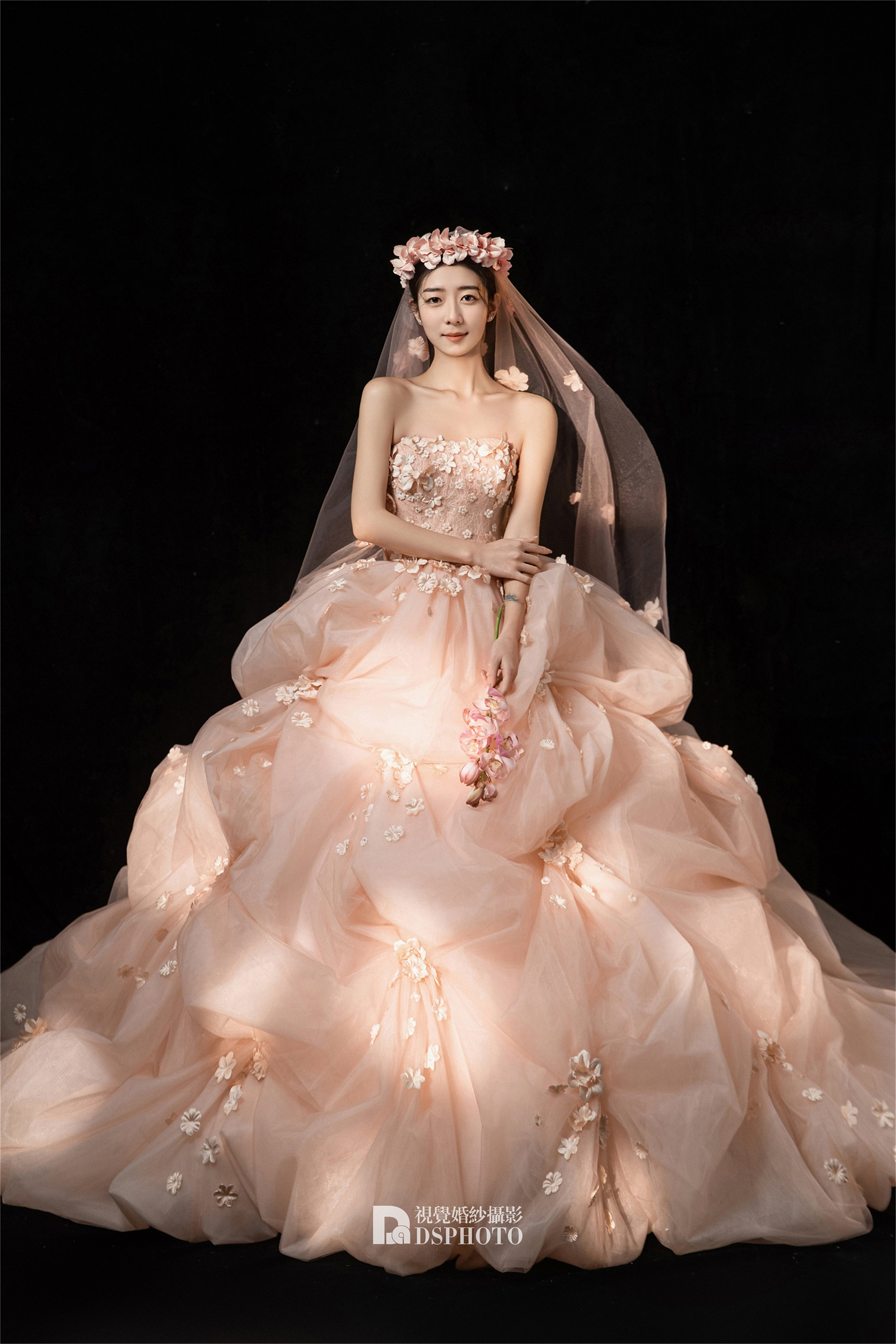 粉色花神/光影婚纱照