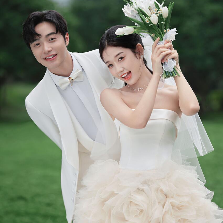 【线上高端品牌】婚纱照所有风格任选婚纱摄影
