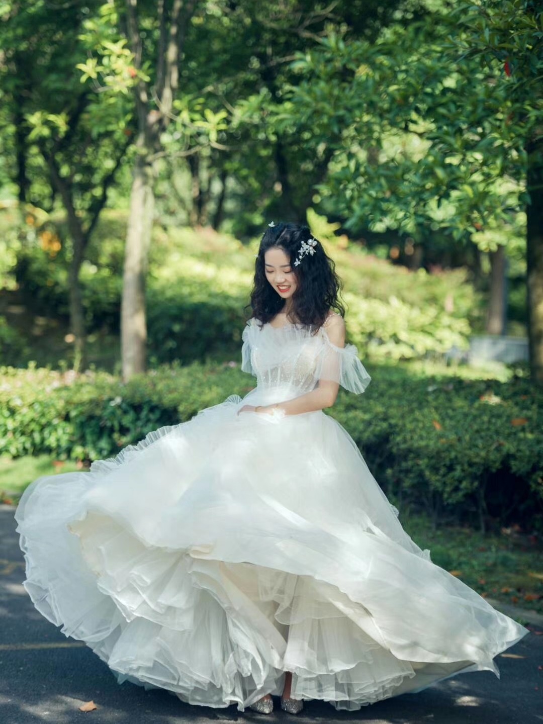 【從校園到婚紗】清新出門紗＋敬酒服