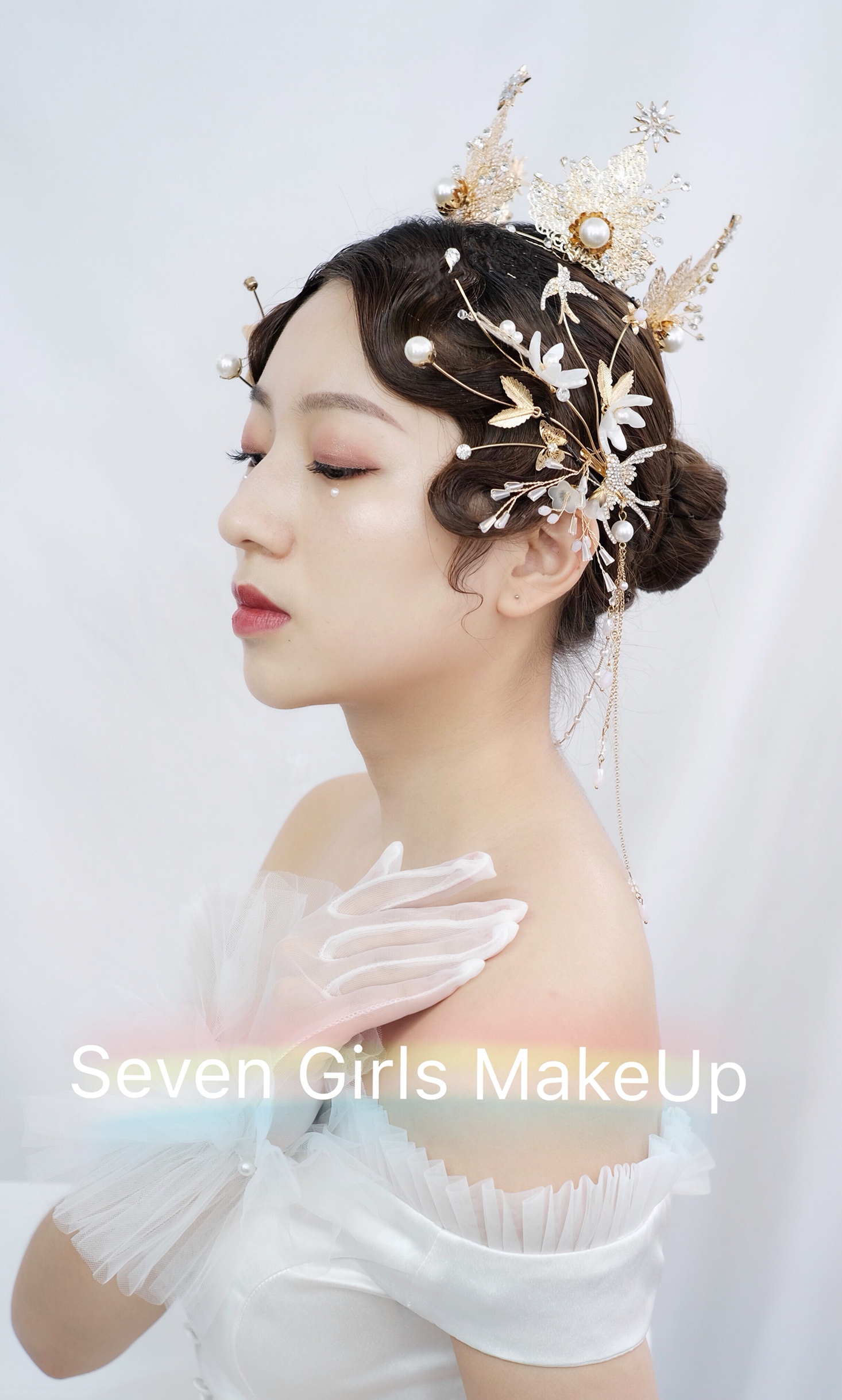 Seven Girls  Makeup
