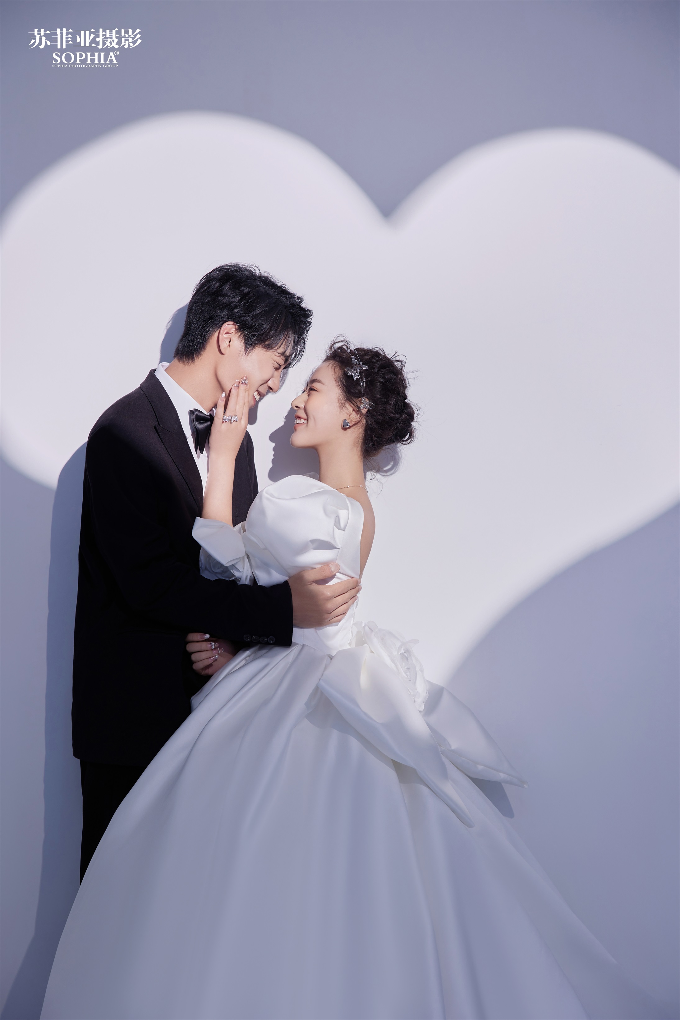 【新年网络专享】光影+极简婚纱套系