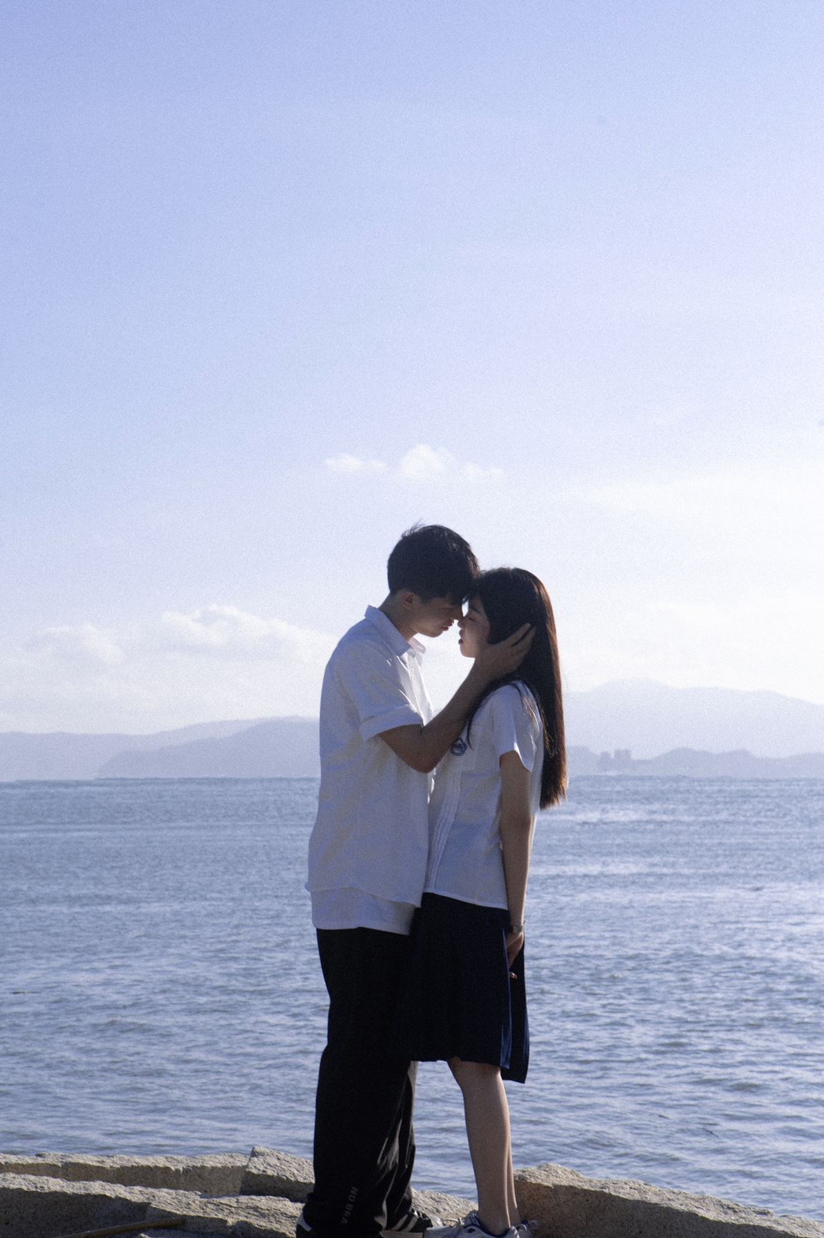 海岛来信，从校服到婚纱的携手