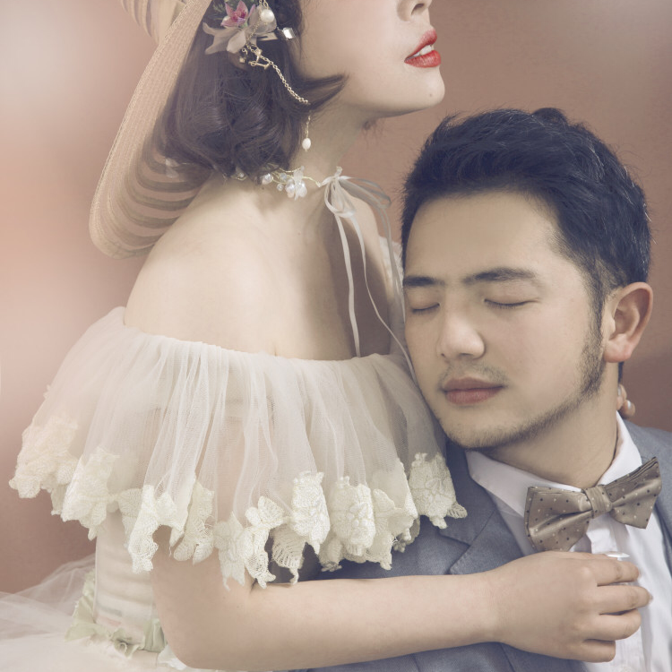卡蔓婚紗