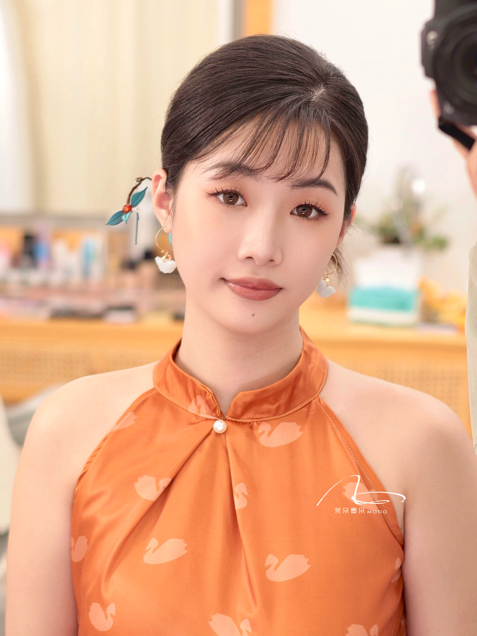 总监化妆师单妆