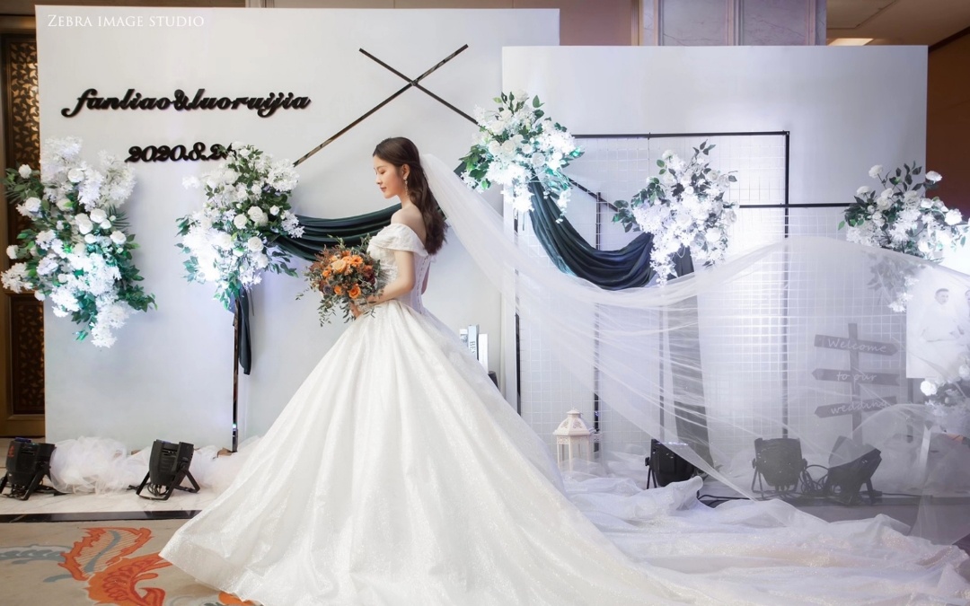 浪漫的清新会婚礼，皇家庆典出品