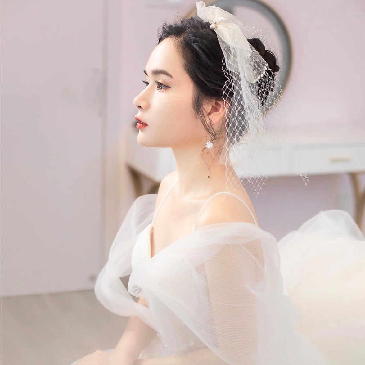 《鑫乐妆造》质感气质极简风