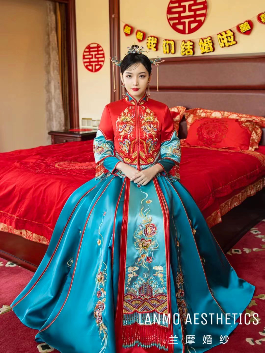 1280特惠婚纱礼服三件套+跟妆套餐