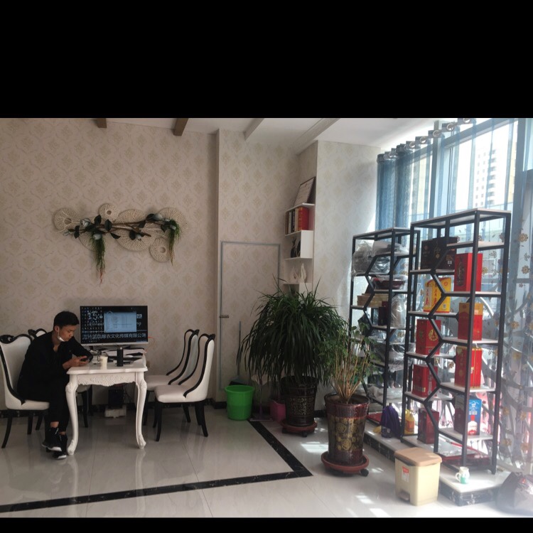 巧合私享定制婚礼新区店