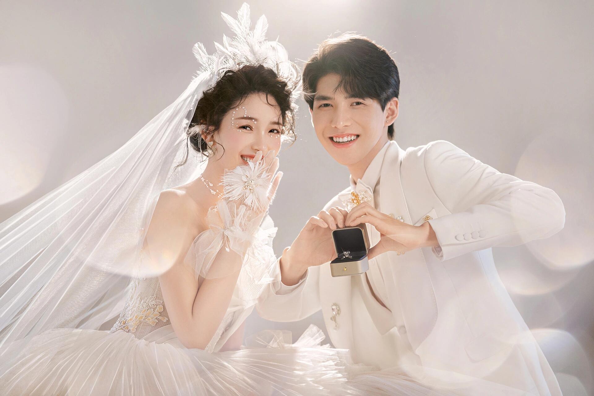任丘室内外福利婚纱照