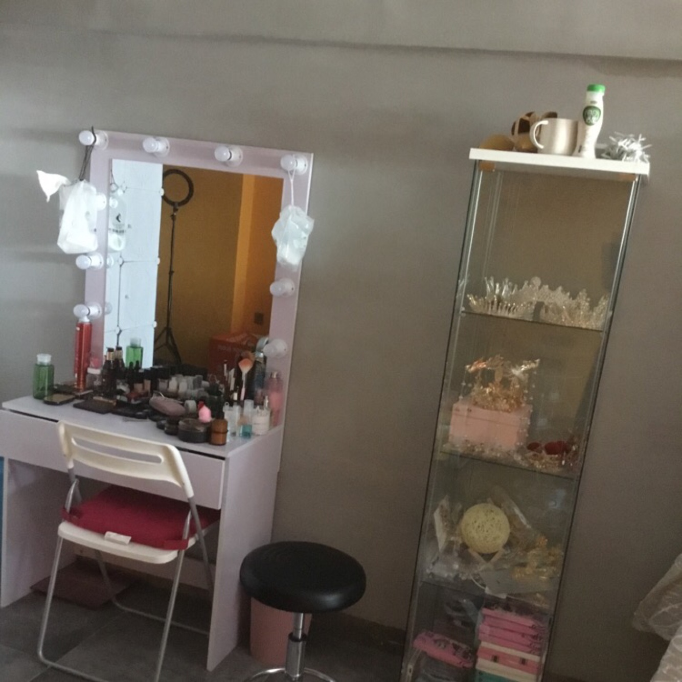 蔓蒂婚纱