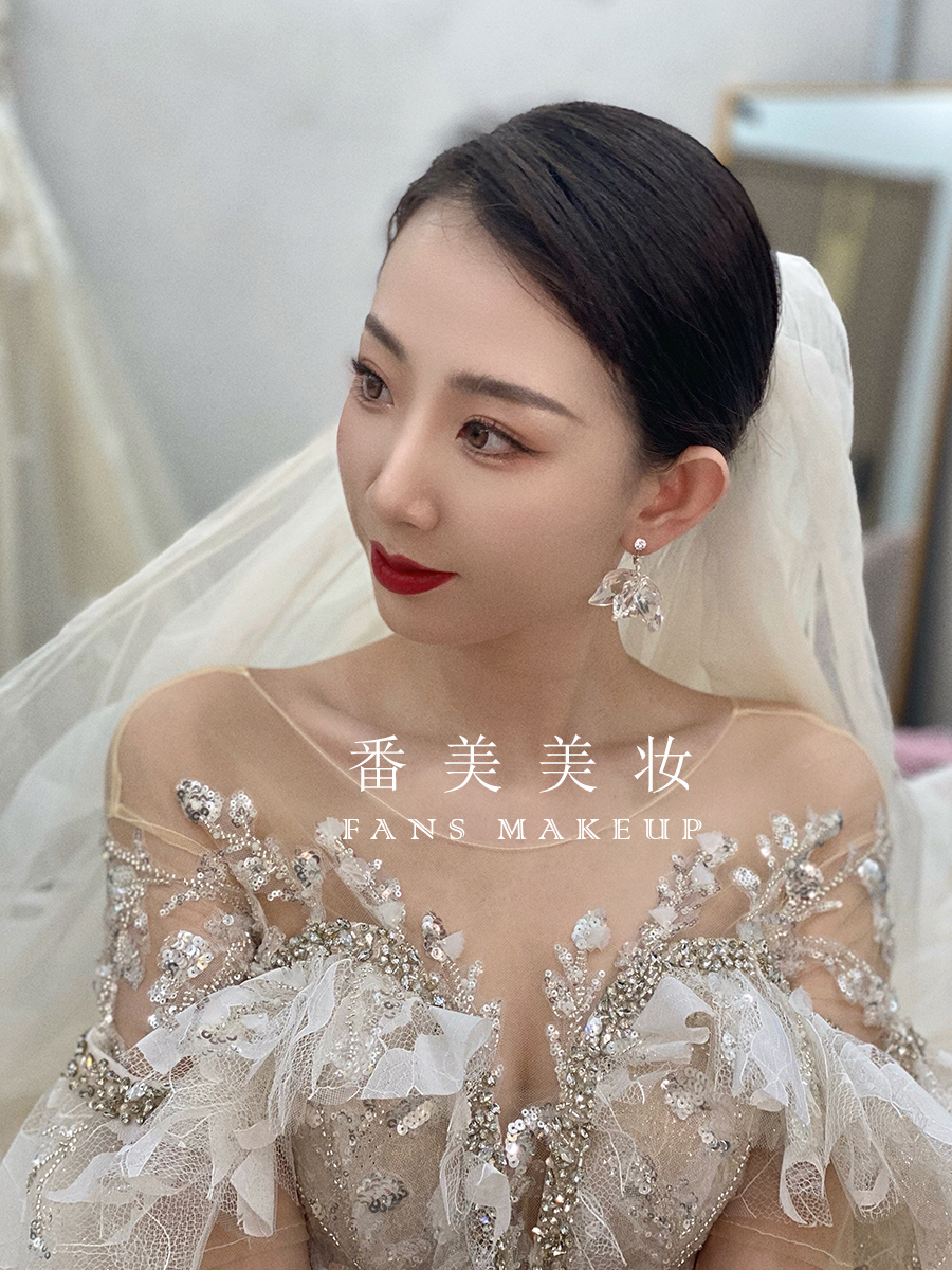 【番美】新娘婚纱造型-燕子老师