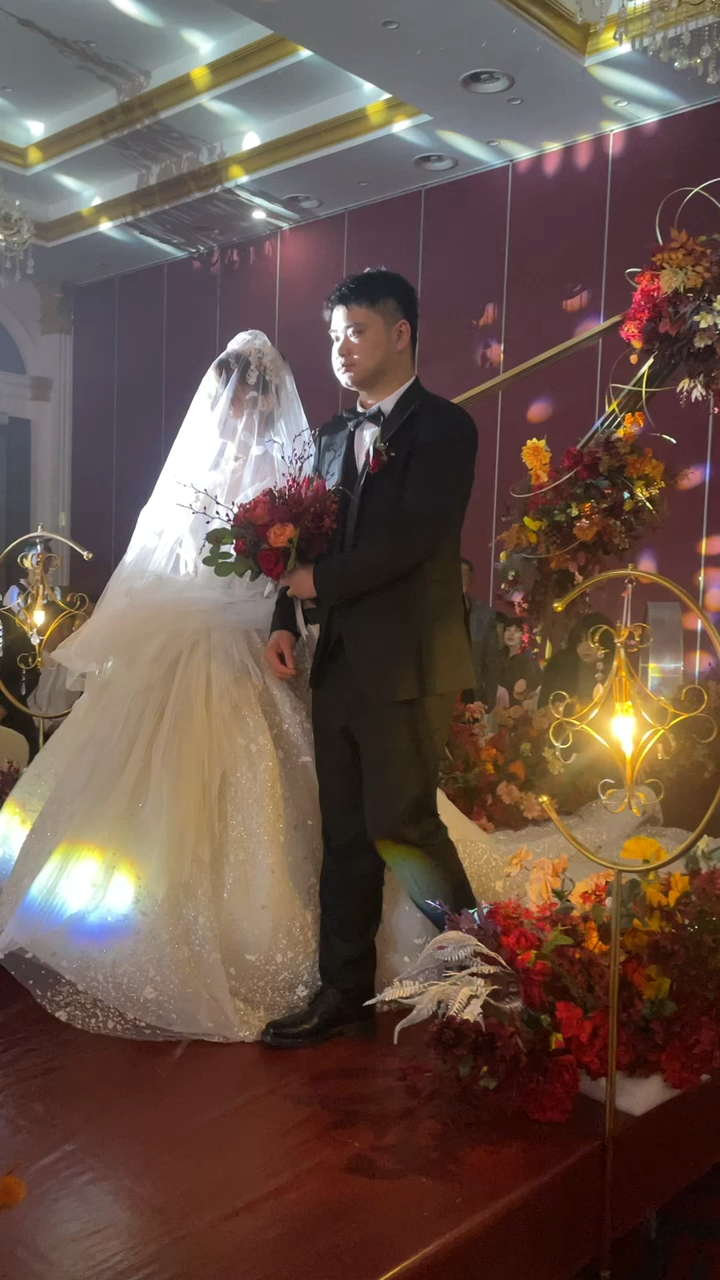 [资深造型师]新娘妆.全天跟妆