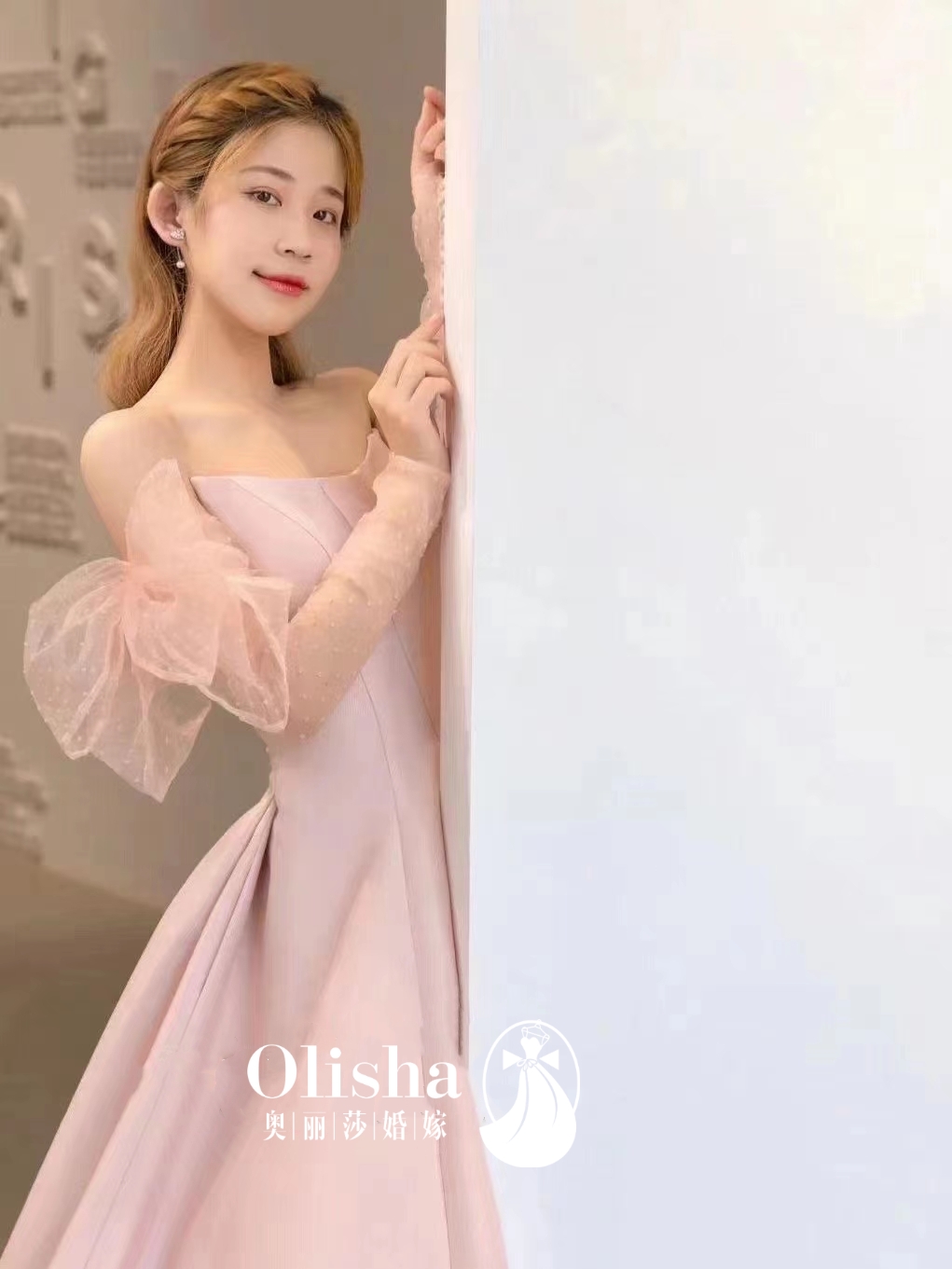 多穿造型樱花粉礼服