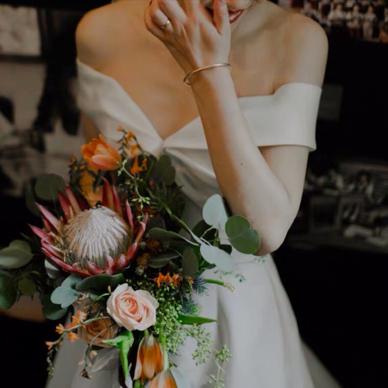 满庭芳婚纱转出