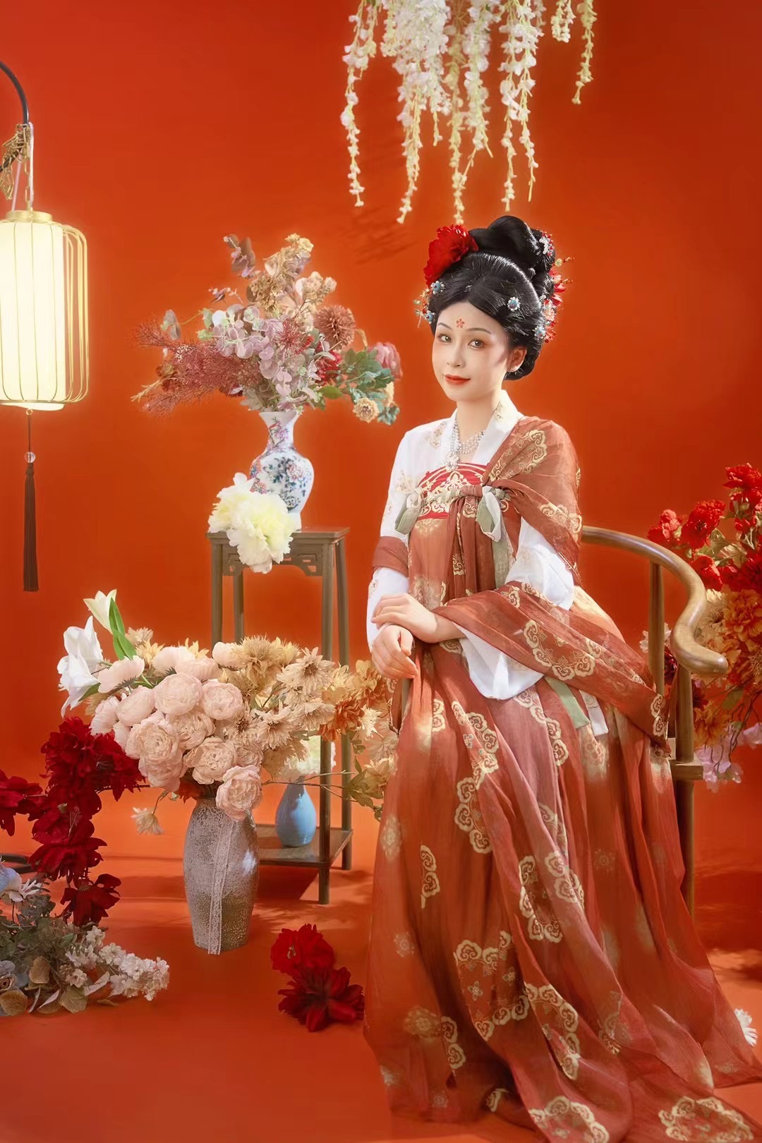 5服5造 全程一对一 新中式国风婚纱照拍摄