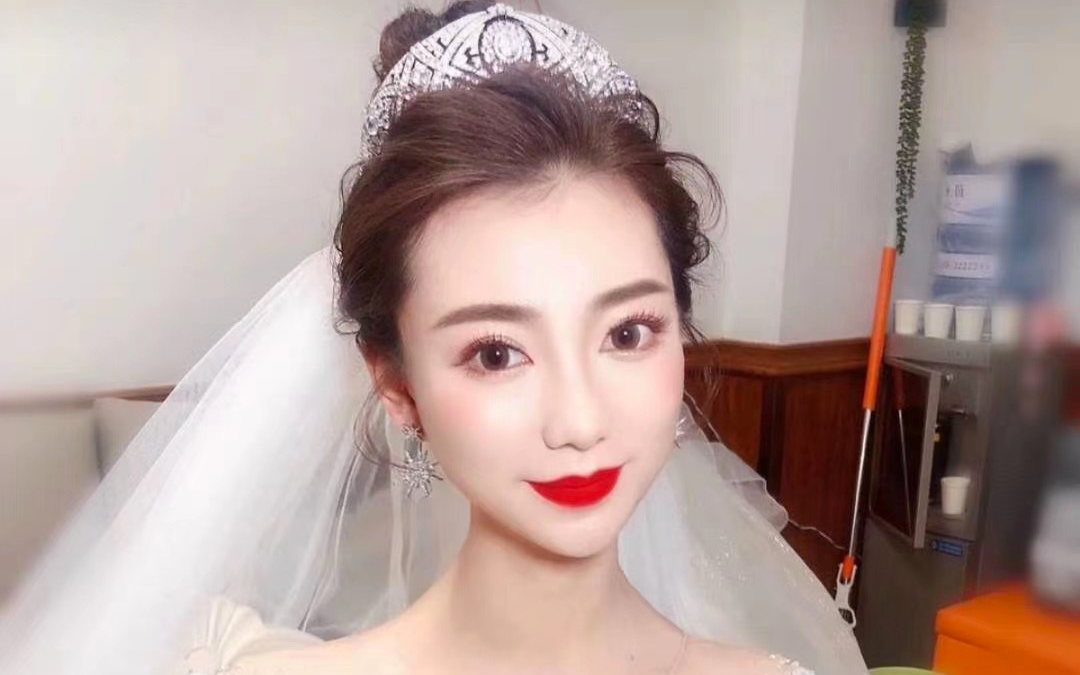 清新自然的妆容造型，仙女本仙
