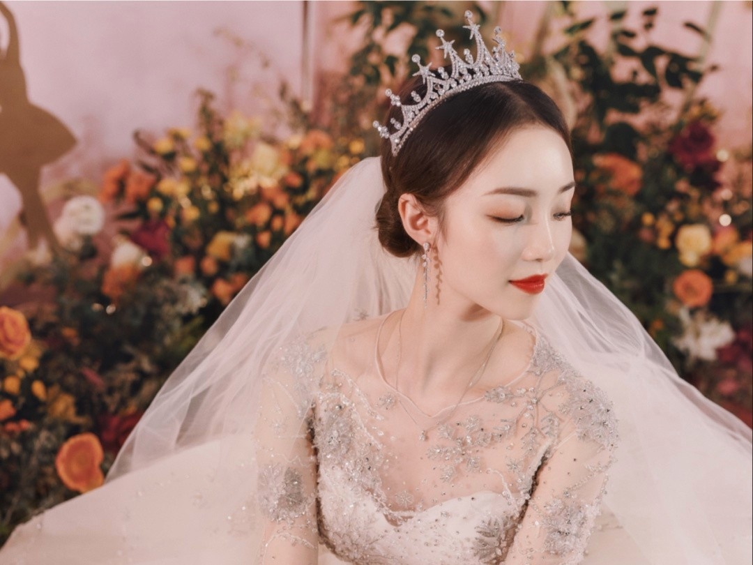 总监档新娘早妆、回门妆免费上门服务（5公立内）