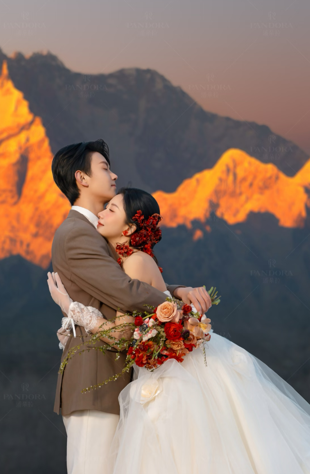蒙娜麗莎 麗江6天5晚旅游加拍照