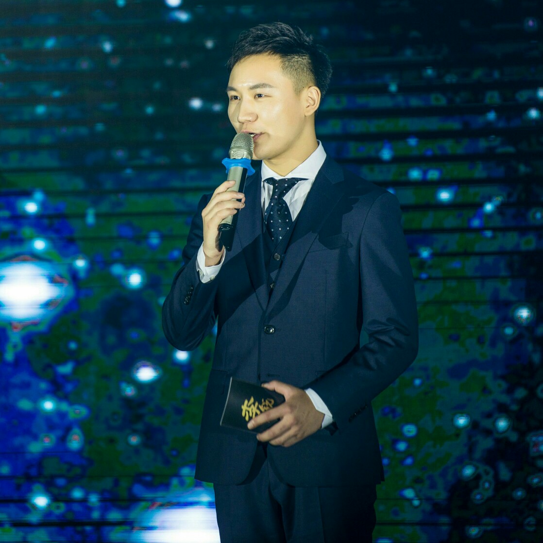 null李锐