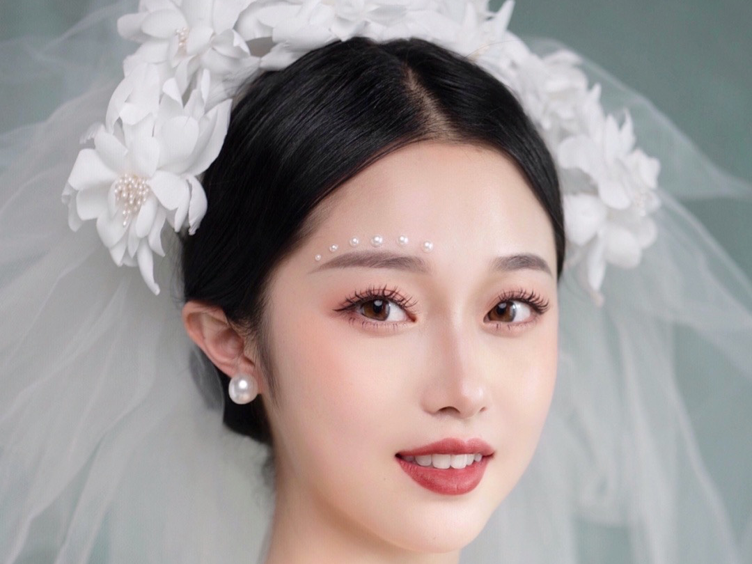 資深金牌檔化妝師