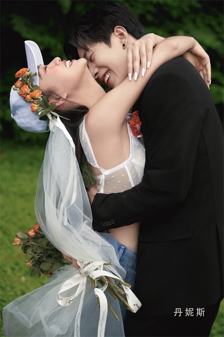 出借全套婚禮嫁衣+300張底片全送+58張精修