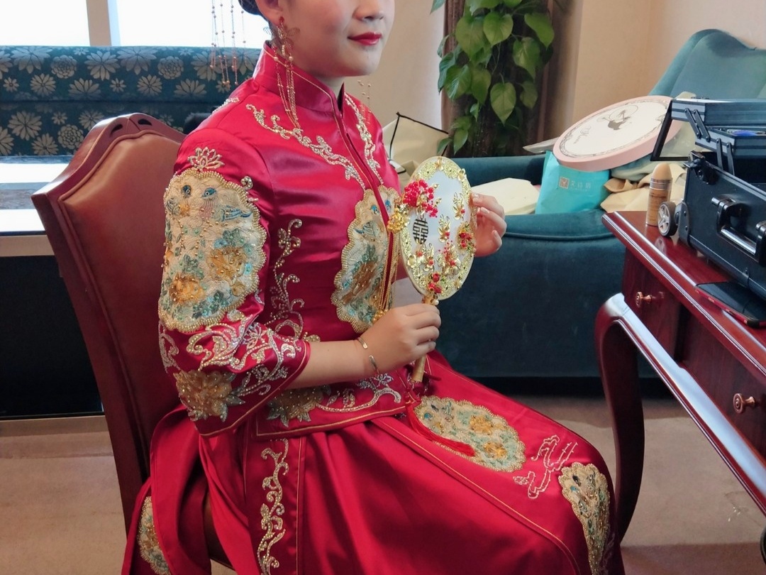 龙游半天跟妆送新郎妆，妈妈妆，伴娘妆