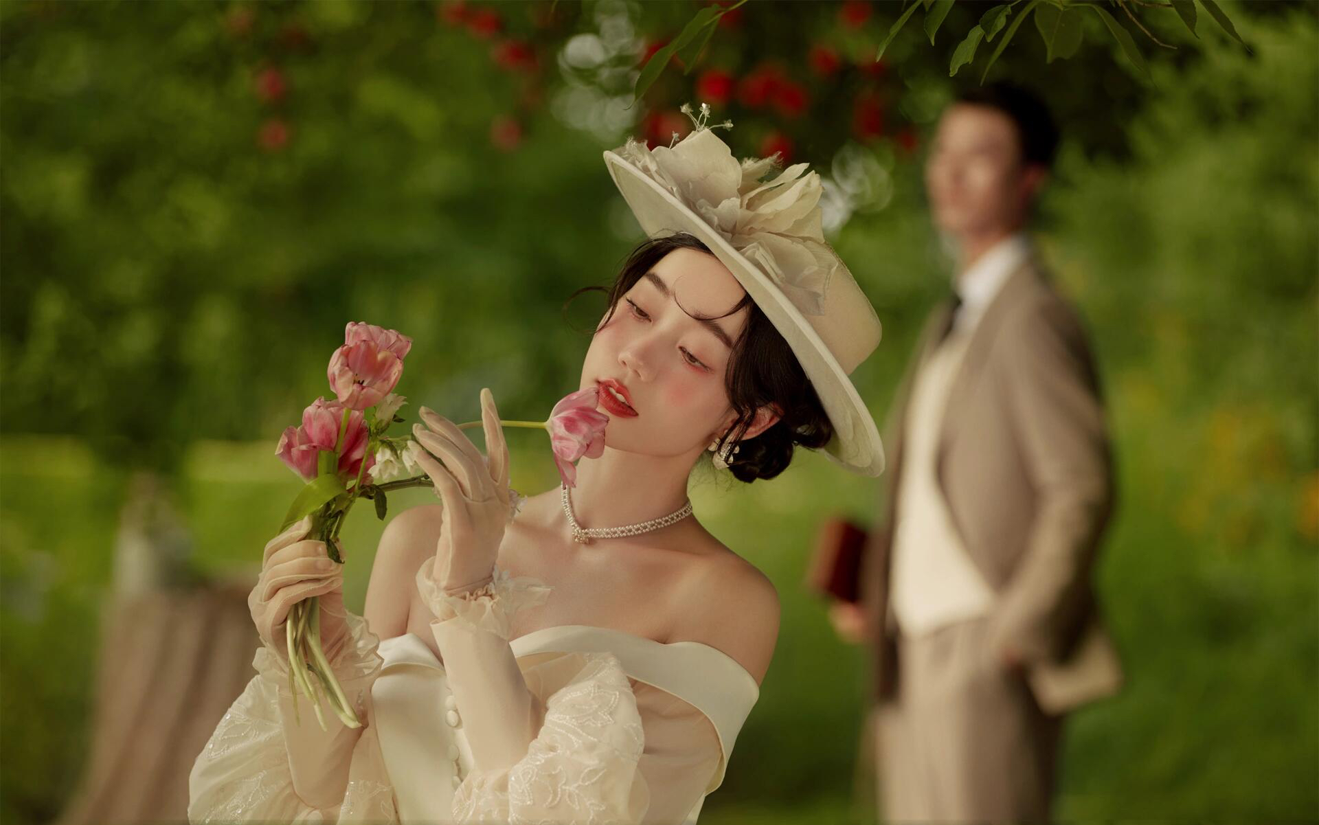 拍了個(gè)婚紗照都說(shuō)美的像莫奈的油畫(huà)~