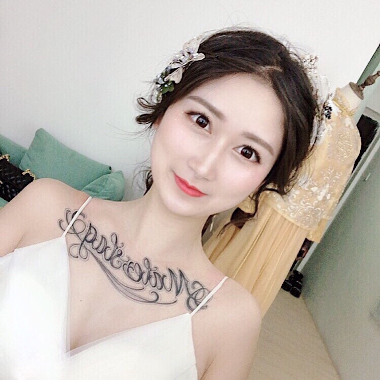 伍玥