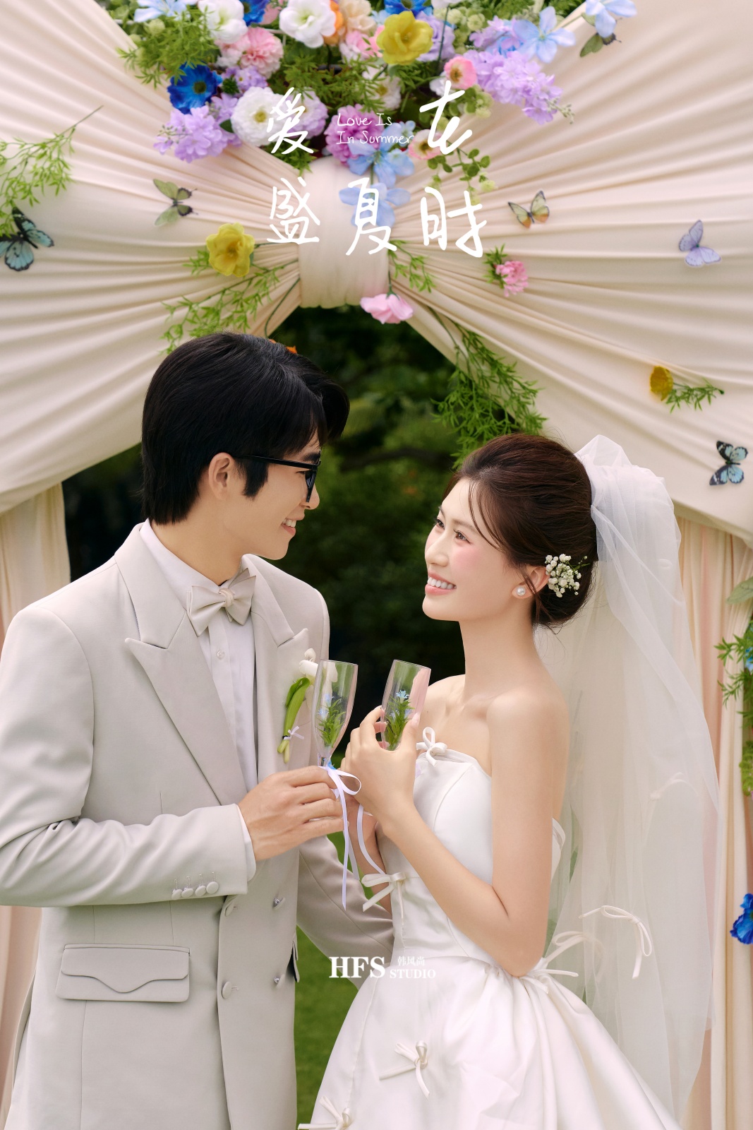 【网红同款】六服六造丨内外景双拍森系婚纱照