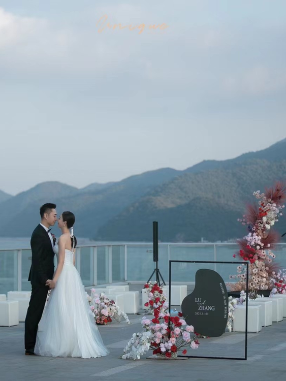 首席档新娘跟妆全天+姐妹妆，妈妈妆