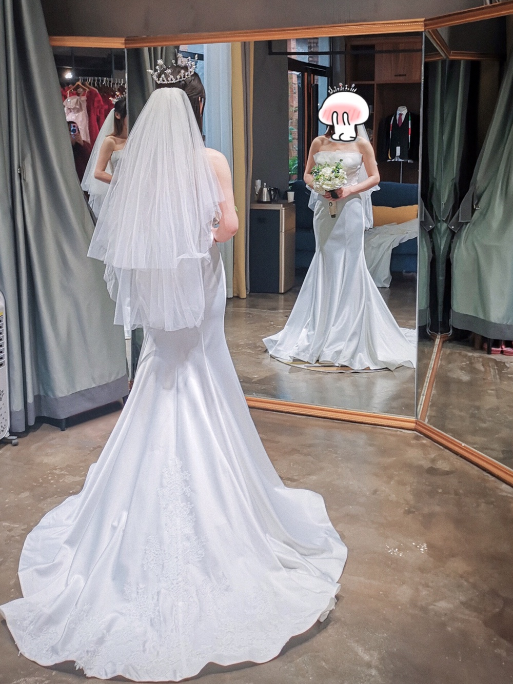 洛莎婚纱_伊莉娜·莎伊克婚纱