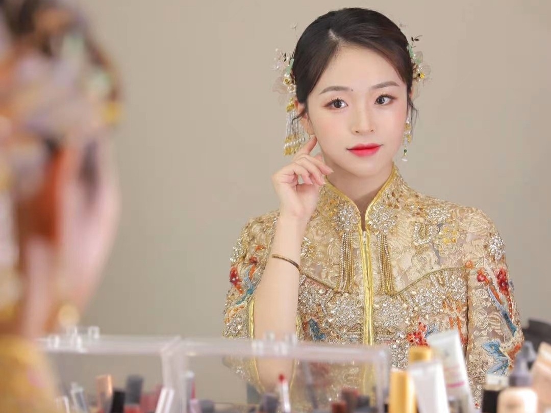 全天新娘跟妆送妈妈妆，伴娘妆