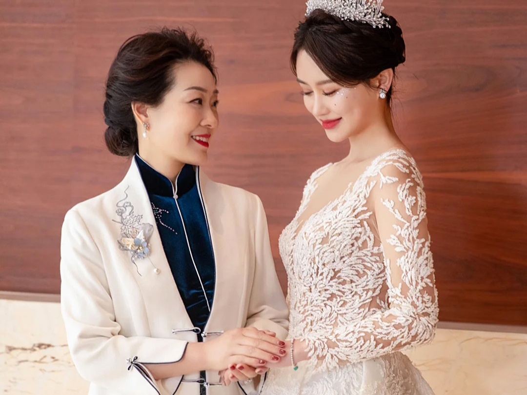 婆婆妆新郎妆高级化妆师设计