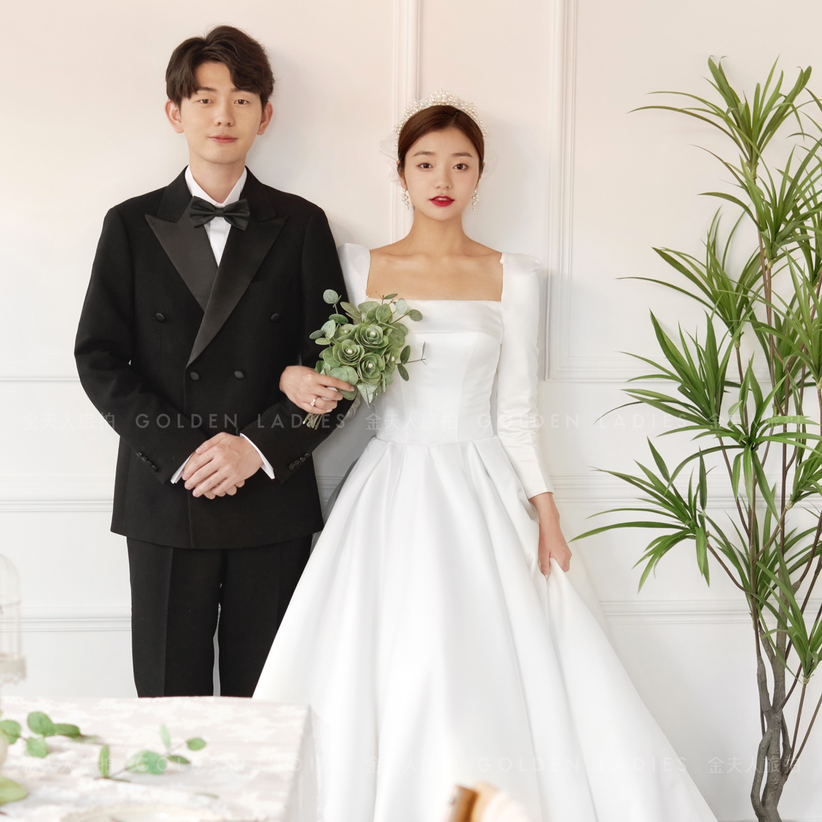 极简优雅的婚纱照丨室内韩式