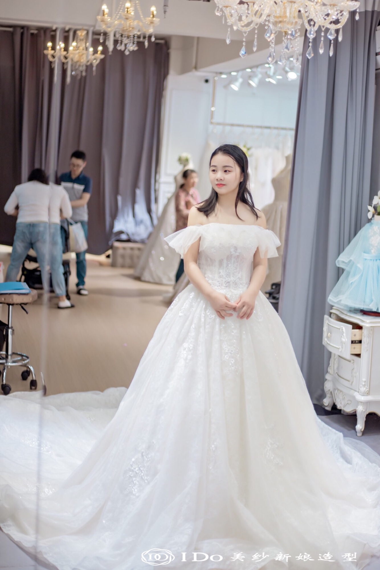 lDOBRIDAL婚纱