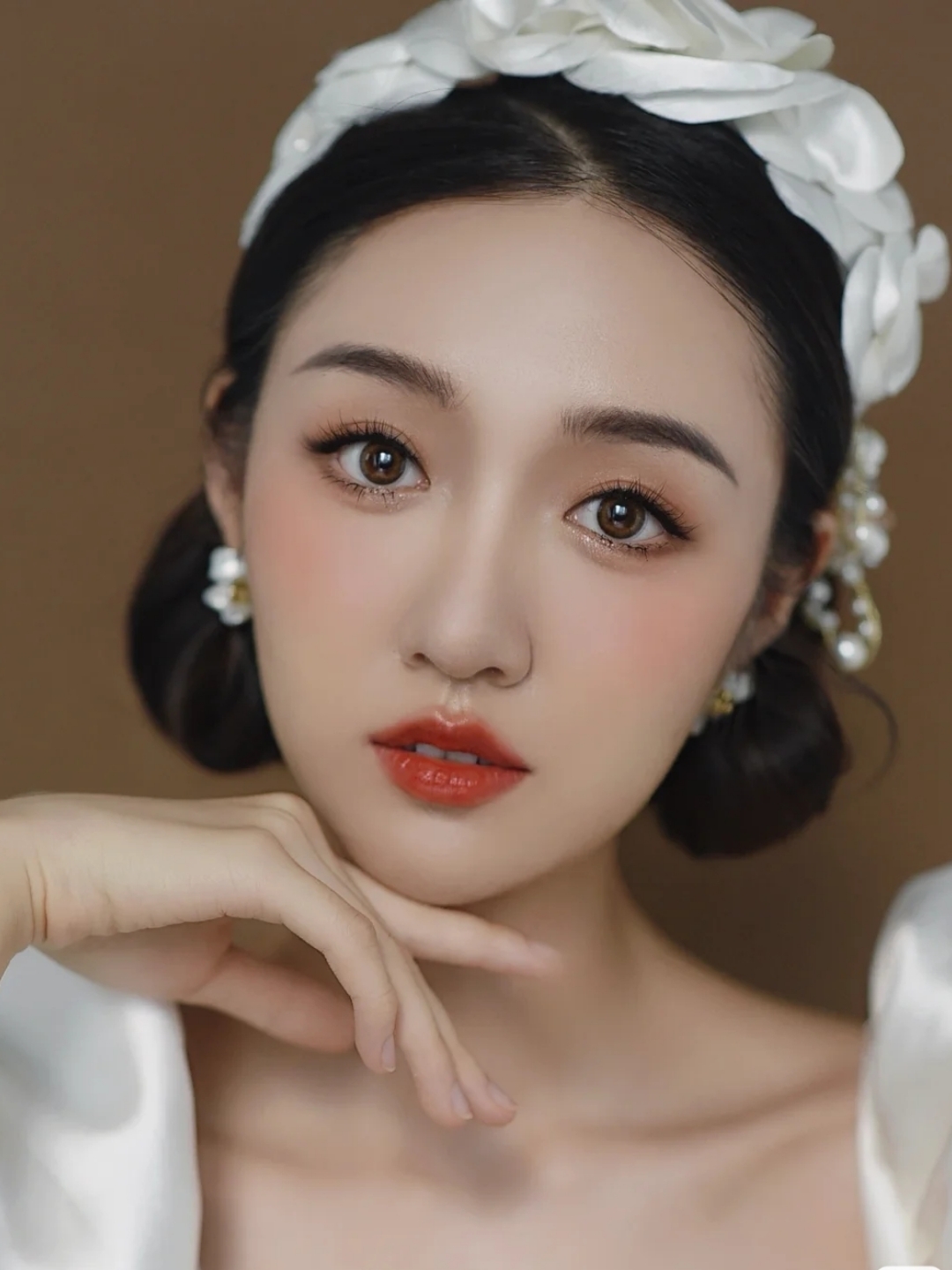 俏皮可爱新娘  新娘跟妆