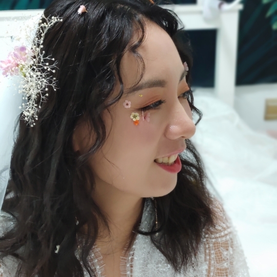 衡阳市内上门化新娘单妆