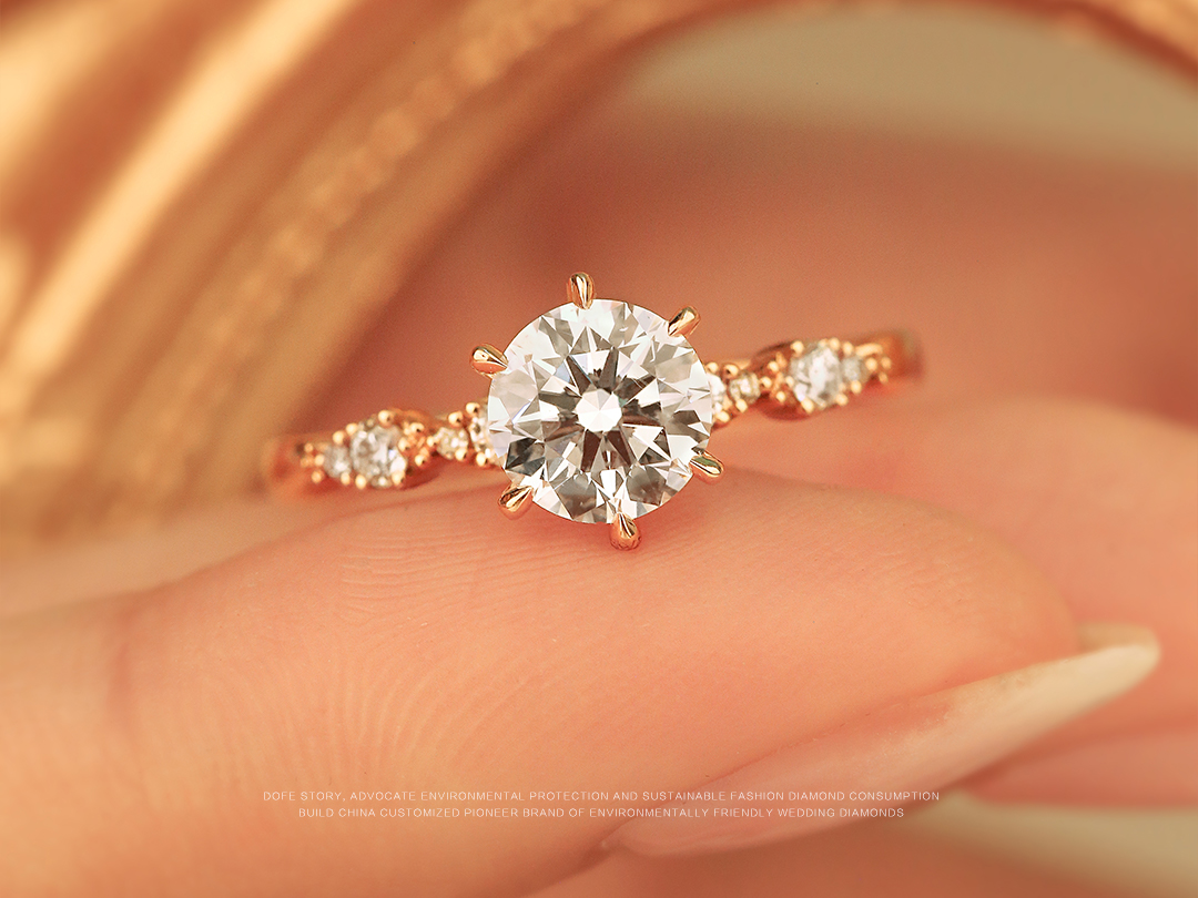 初恋-经典六爪圆形主钻