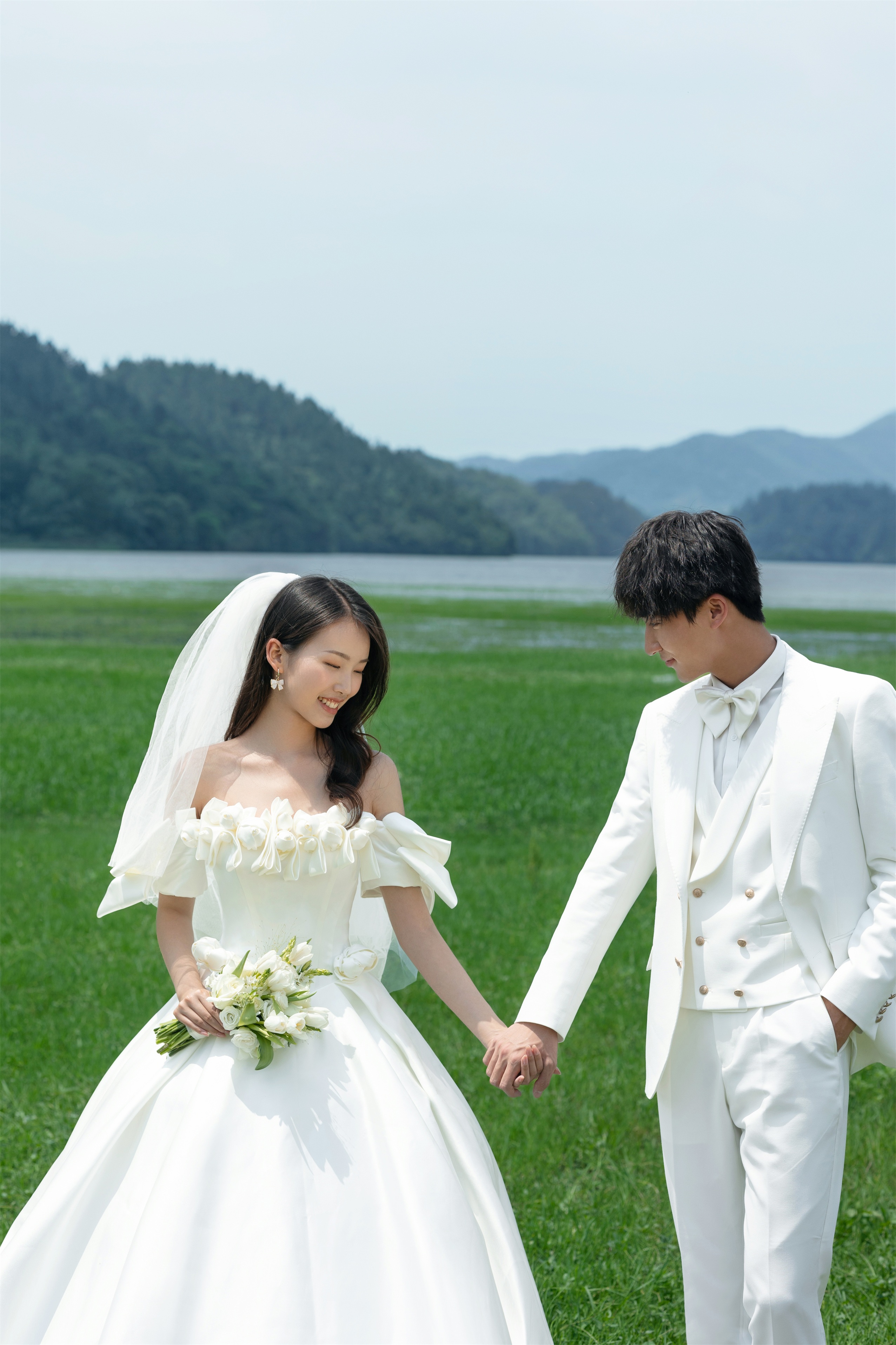 【高段位婚纱照*服装任选】8服8造仅5799