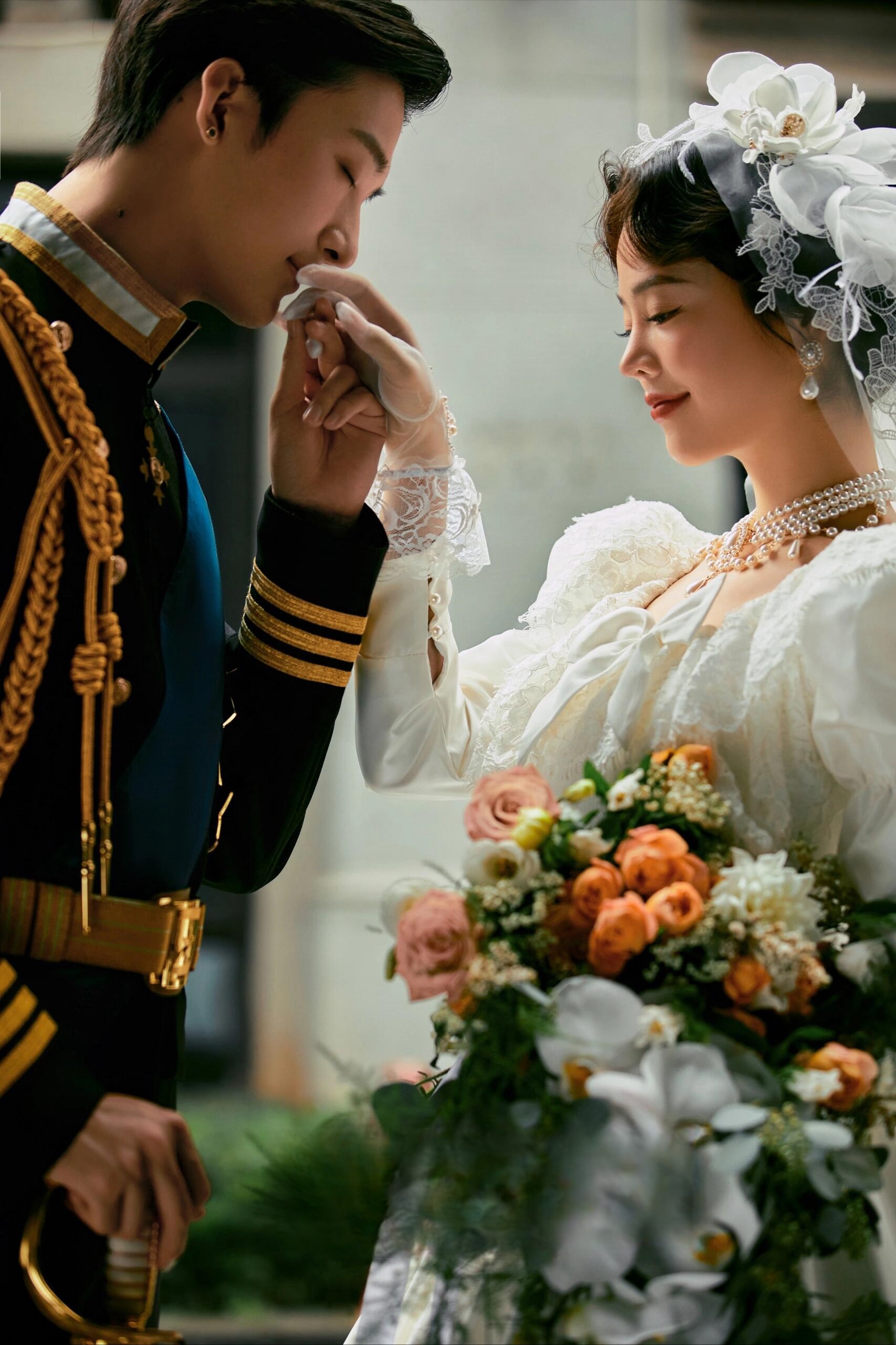 民国军阀婚纱照