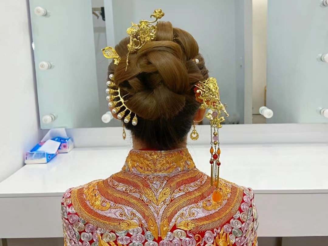 半天新娘跟妆送妈妈妆，伴娘妆