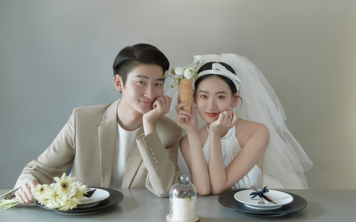 少女感up 拍到了簡約又高級的甜美婚紗照