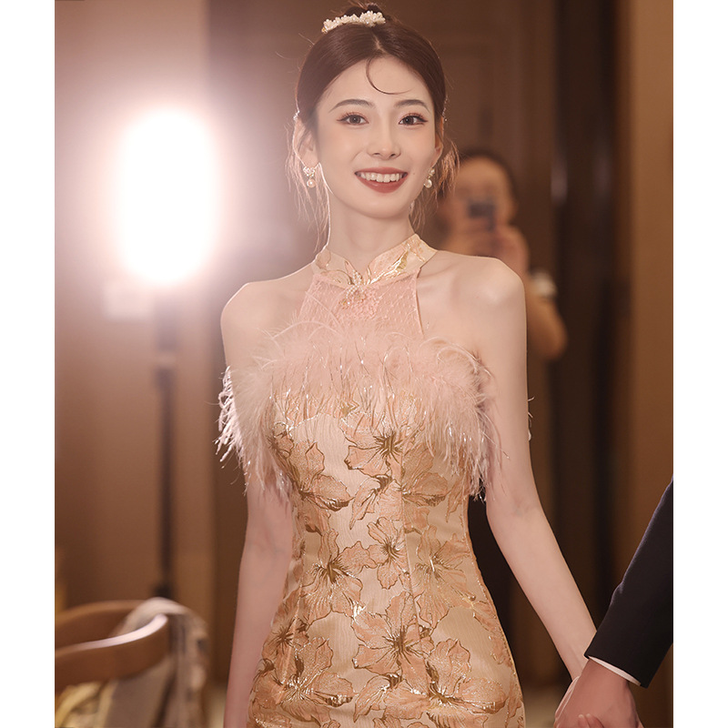 新中式敬酒服新娘高级感旗袍订婚礼服连衣裙粉色晨袍2024新款轻奢