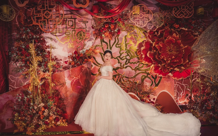 WEDDING O'CLOCK  | 红色婚礼