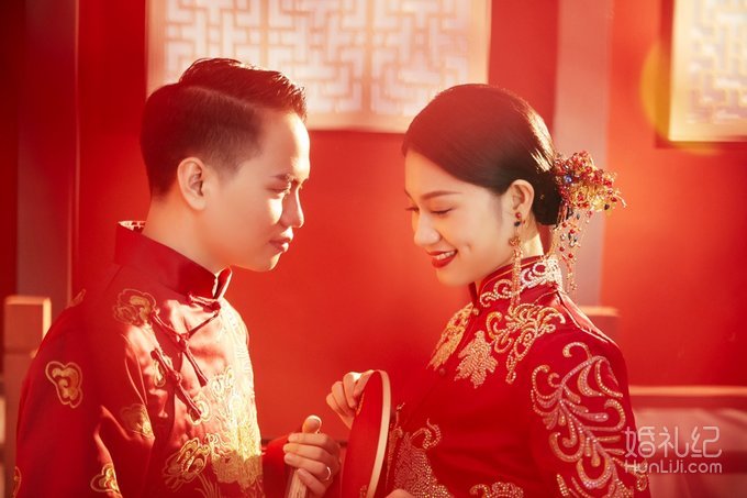 婚纱照还可以这样拍？已经刷爆朋友圈了