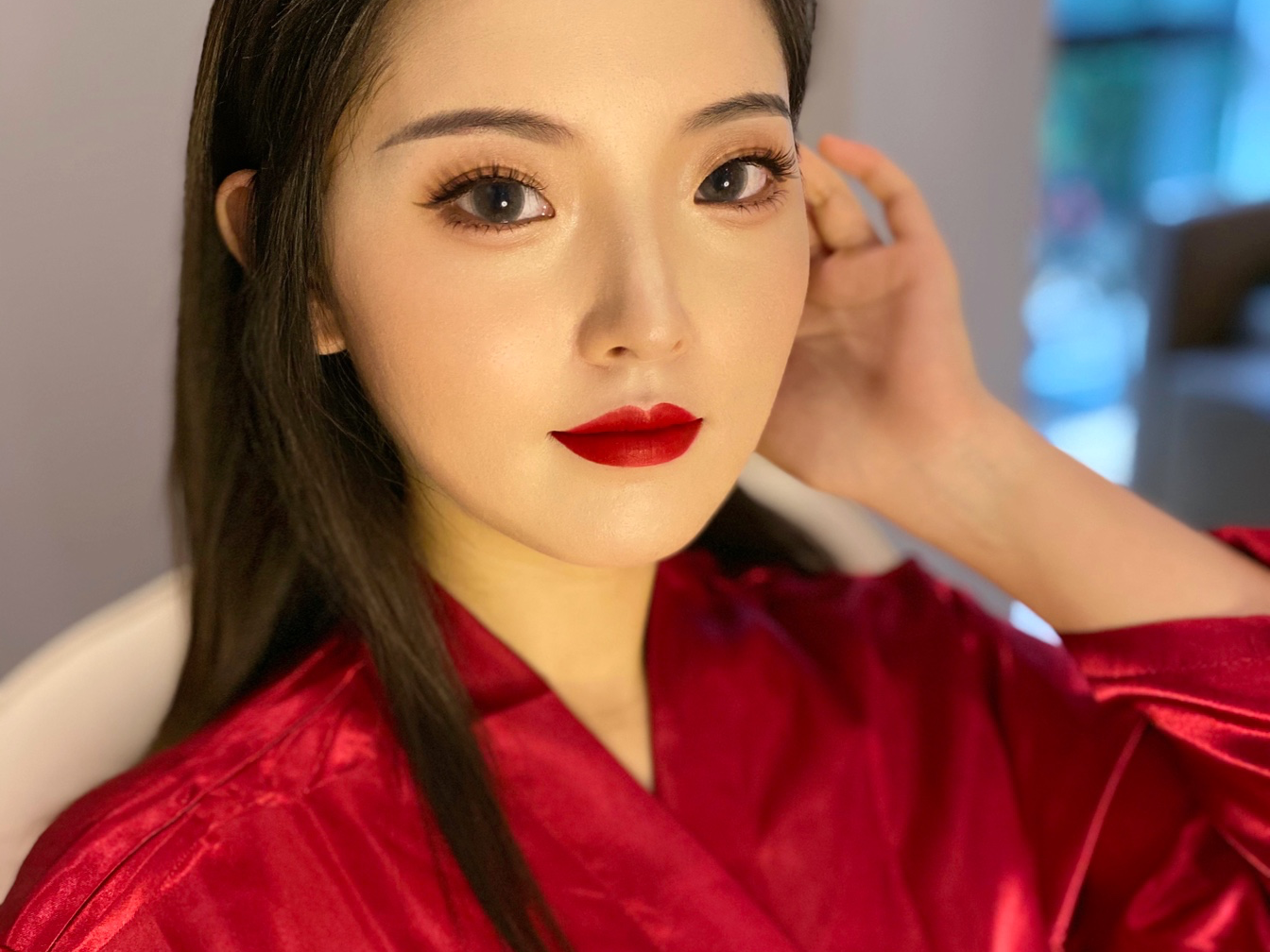 首席档网红化妆师为你量身设计造型